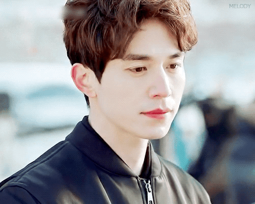 도깨비) 이혁 형사님 움짤이나 사진 좀 던지고 가 줘 | 인스티즈