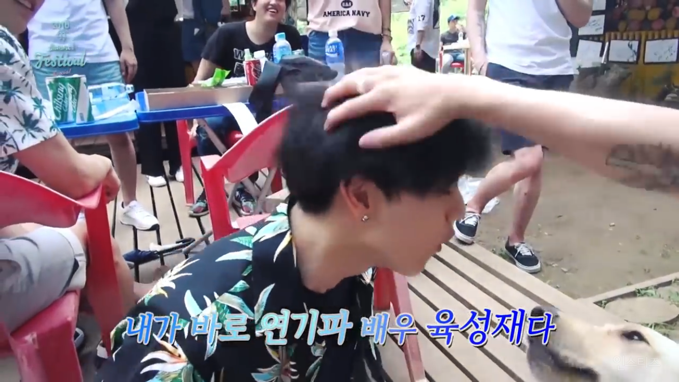 정말 알다가도 모르겠다는 한 아이돌의 똘끼 수준.jpg | 인스티즈