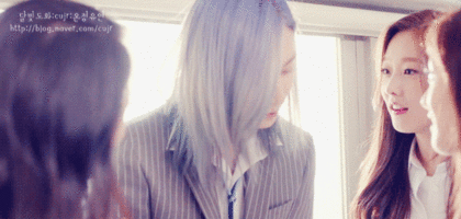 [세븐틴/홍일점] 도른자 남사친들 X 도른자 여사친 너봉썰 01 | 인스티즈