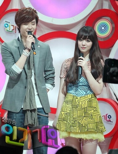 과연 가장 하얀 연예인은? | 인스티즈