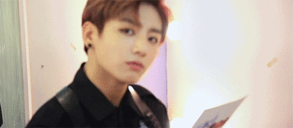 [방탄소년단/김태형] 귀신 보는 여자와 귀신보다 끈질긴 놈. 예고편 | 인스티즈