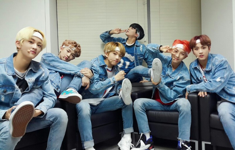 [NCT] 홍일점 FaceBook 03 | 인스티즈