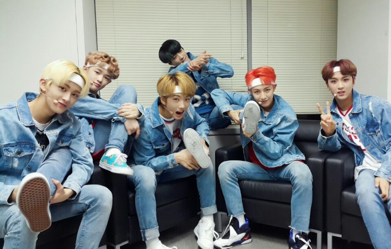 [NCT] 홍일점 FaceBook 03 | 인스티즈