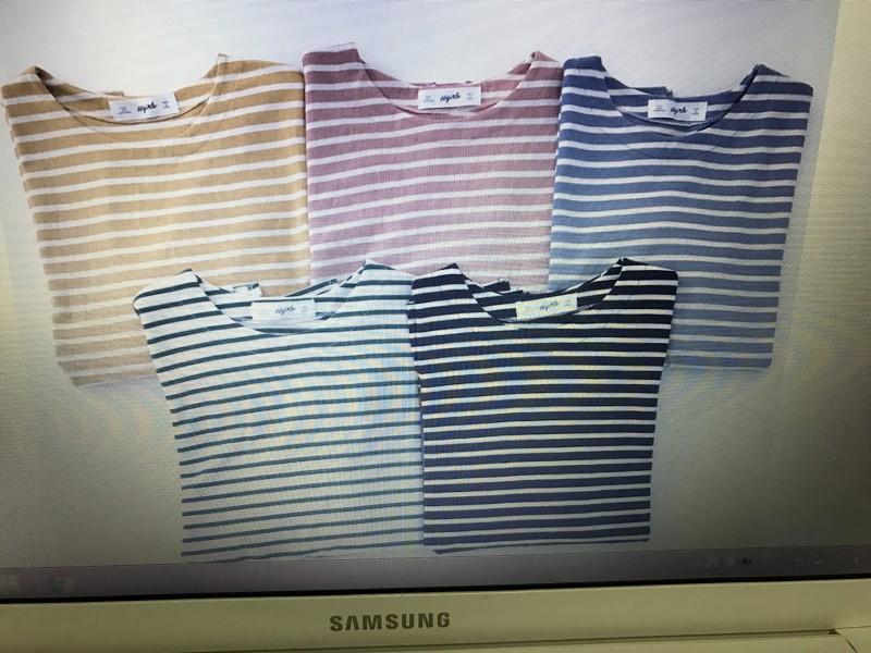 익들아 옷 좀 봐줘 ㅜㅜㅜㅜ | 인스티즈