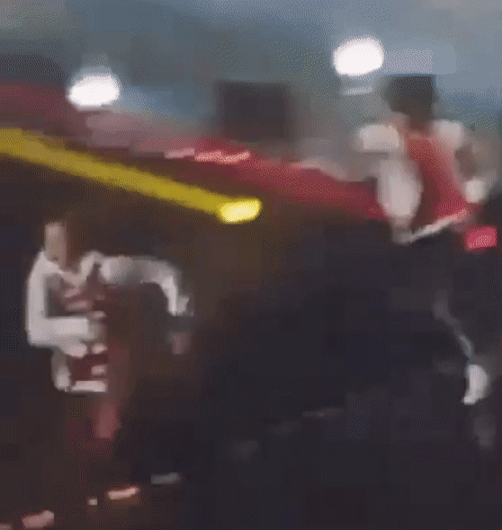 하성운 아무 것도 안한척.. | 인스티즈