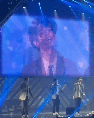 인포 종현이 미쵸따 ㄹㅇ 오늘 이 자리에 너무 예뻤다 미쵸 | 인스티즈