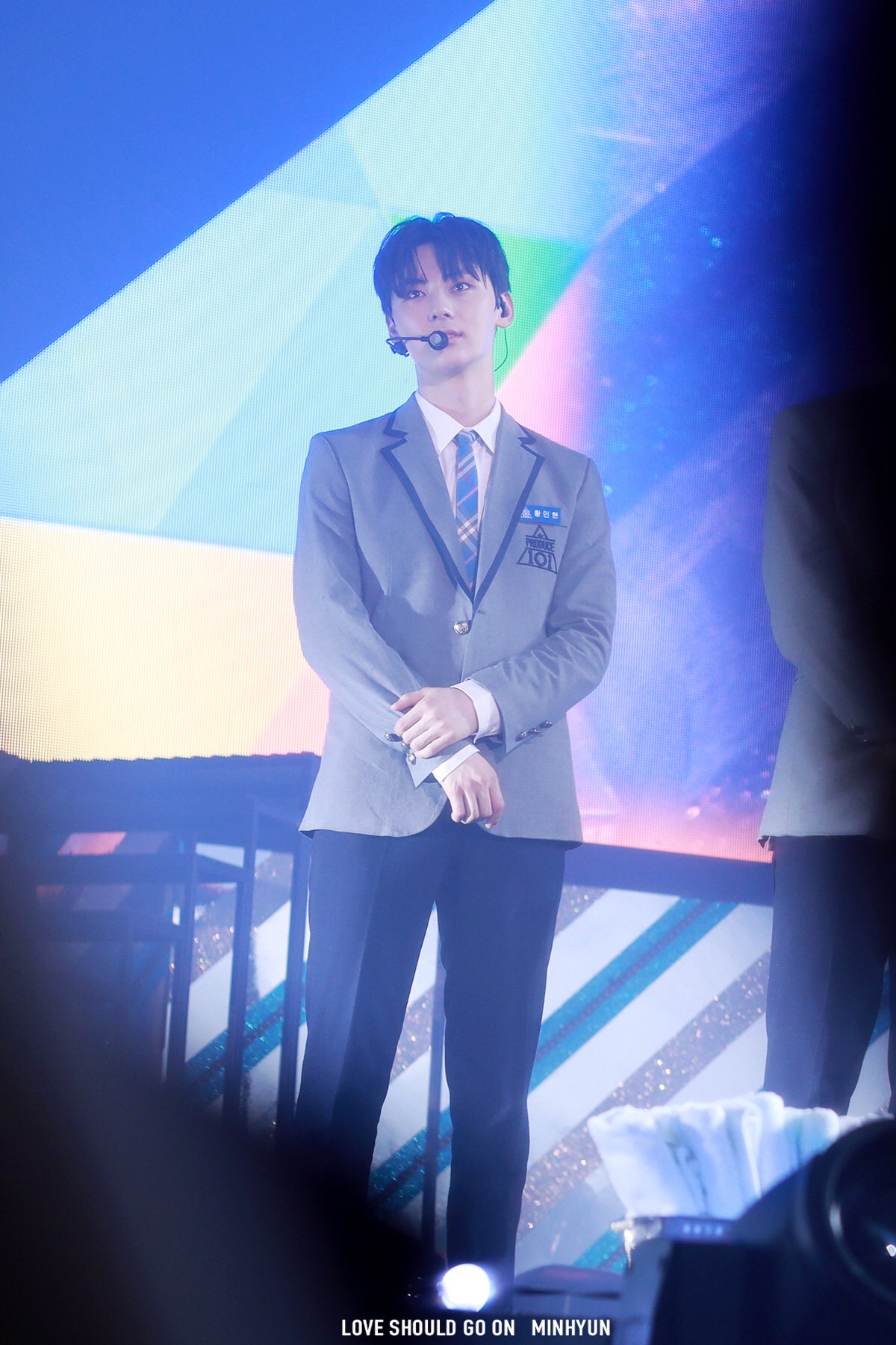 미년이홈들사진너무잘찍오.....탑시드아닌데두이정도.......민현이가잘생긴것두한몫하지 | 인스티즈