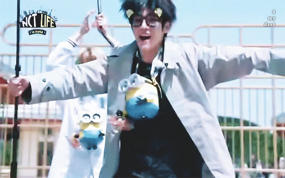 아니 성인남자가 미니언 보고 이렇게 신나하는거...첨 보네 | 인스티즈