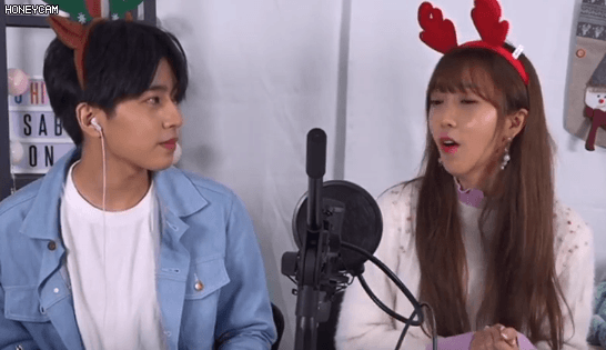 투머치액션러 여돌과 그 옆에 앉은 남돌 상황 (feat.퀵소희) | 인스티즈