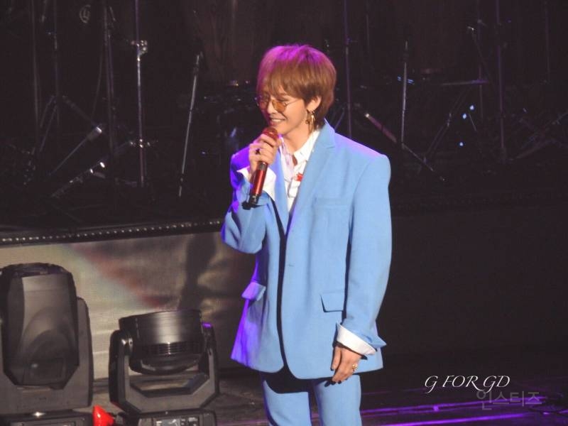 오늘자 아이유콘 게스트로 왔다는 지디 미모ㅠㅠ | 인스티즈