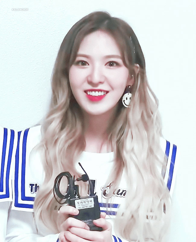 팬들 위해 밤새 '브라우니 160개' 직접 만든 아이돌 | 인스티즈