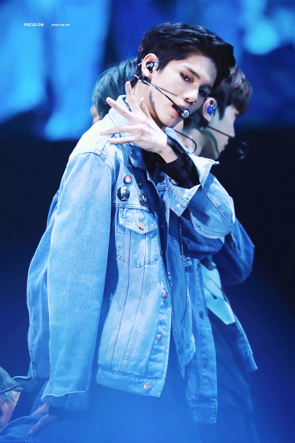 옹성우 옆태도 잘생겼옹 ㅇㅈ? | 인스티즈