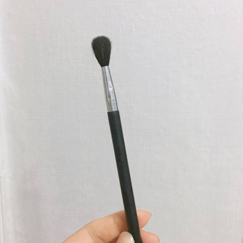 눈썹이랑 아이라이너 잘 지워지는 익인들을 위한 ❤️꿀팁❤️ | 인스티즈