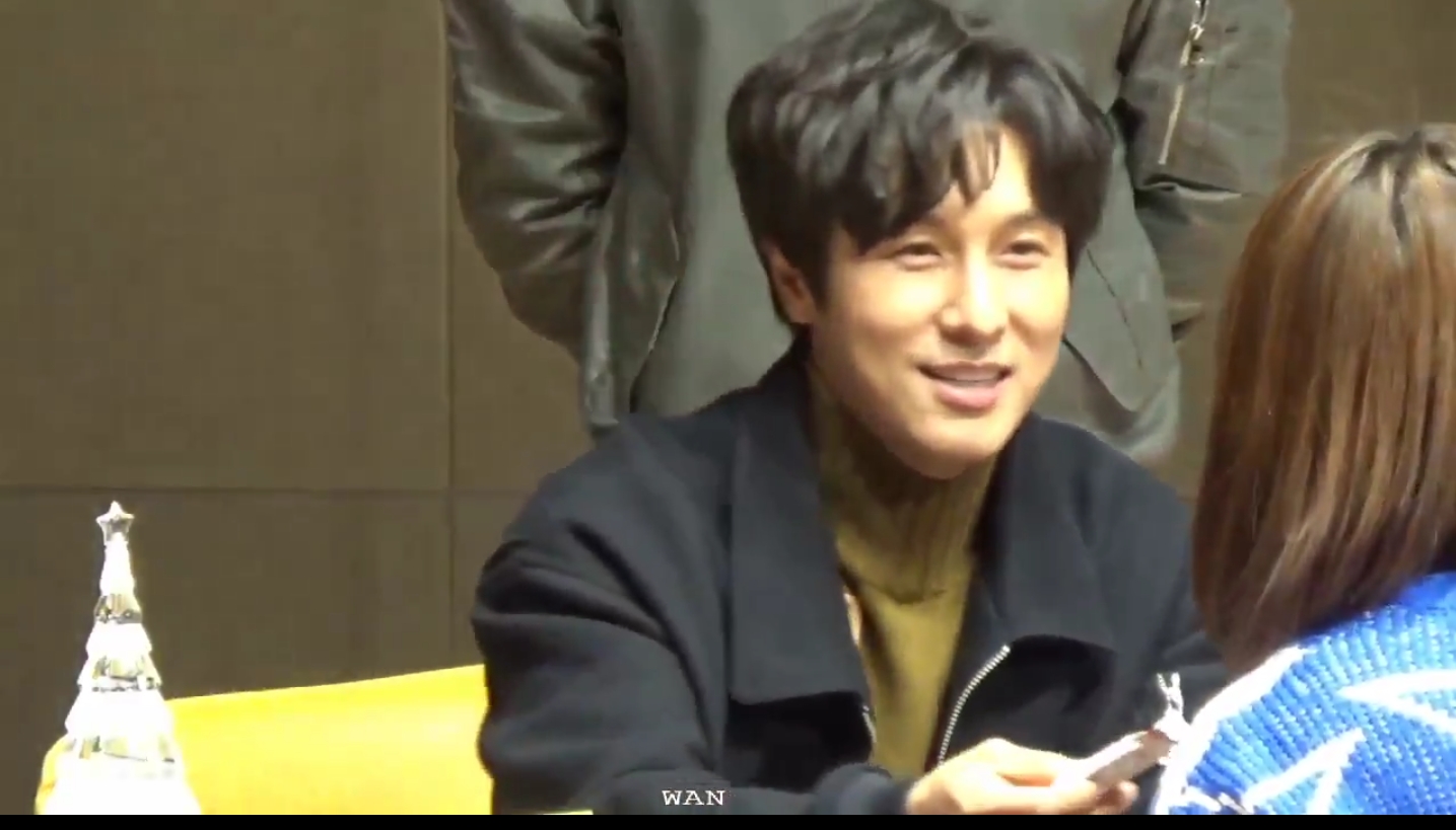 팬싸마저도 대유잼인 아이돌ㅋㅋㅋㅋ.jpg | 인스티즈