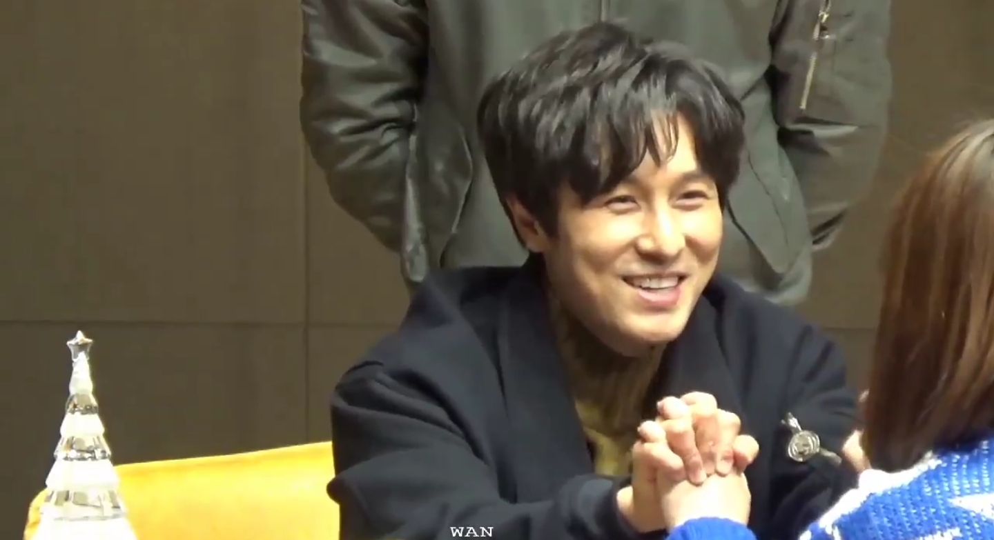 팬싸마저도 대유잼인 아이돌ㅋㅋㅋㅋ.jpg | 인스티즈