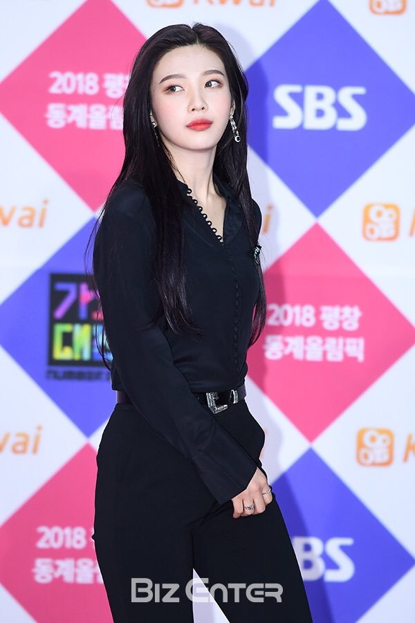 조이 레드카펫 가요대전vs가요대축제 | 인스티즈
