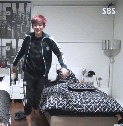 [EXO/찬열] 옆집에 훈남이 이사왔는데 좀 또라이 같아;; 02 | 인스티즈