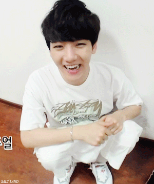 [EXO/징어] 고기집딸 너징 가게 단골이 엑소인썰 01 | 인스티즈