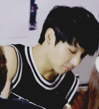 [방탄소년단/탄소] 설렘짤에 빙의하세요.gif 01 | 인스티즈