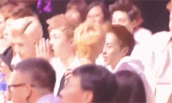 [EXO/루민] 야, 나 홈만데 내가 찍는 애들이 게이 같다. : 첫번째 썰 | 인스티즈