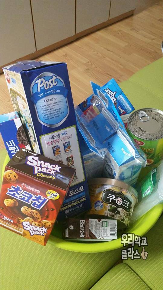 여자애들 뭐 먹을 때 스케일ㄷㄷ .jpg | 인스티즈