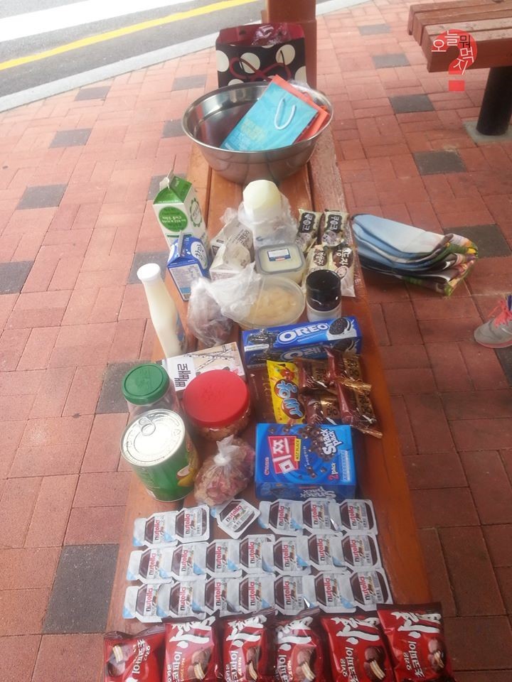 여자애들 뭐 먹을 때 스케일ㄷㄷ .jpg | 인스티즈