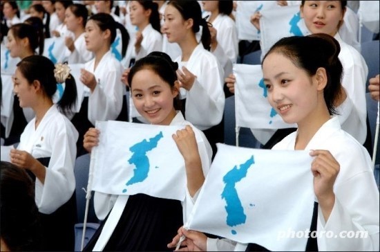 정말 단아하게 생긴 북한여자들 | 인스티즈