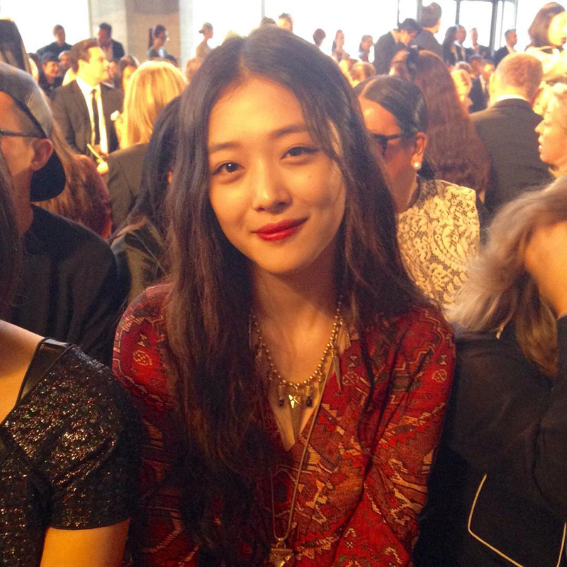 오늘 설리 | 인스티즈