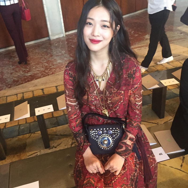 오늘 설리 | 인스티즈