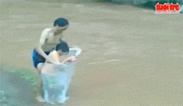 대륙의 1인 잠수함 택시 | 인스티즈