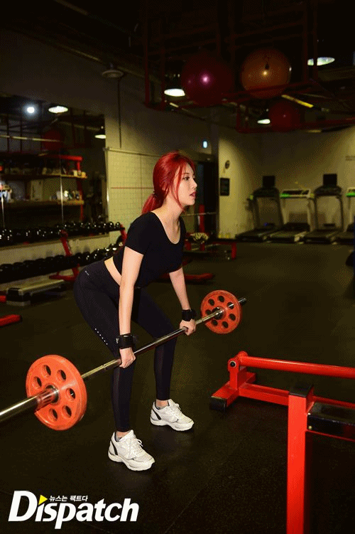 섹시한 유라 몸매.gif | 인스티즈