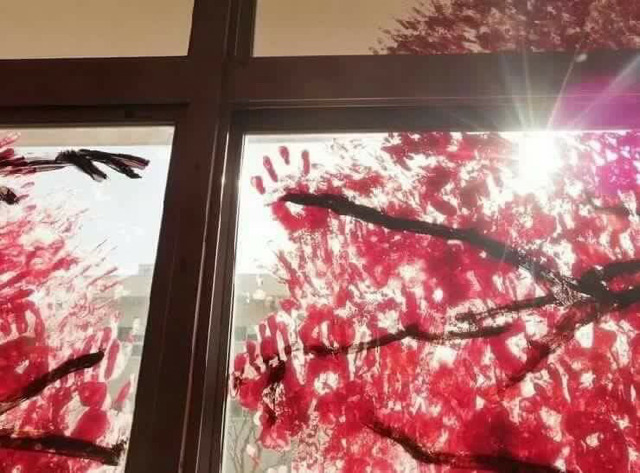 멀리서 보면 예쁜데 가까이서 보면 소름(혐오주의) | 인스티즈