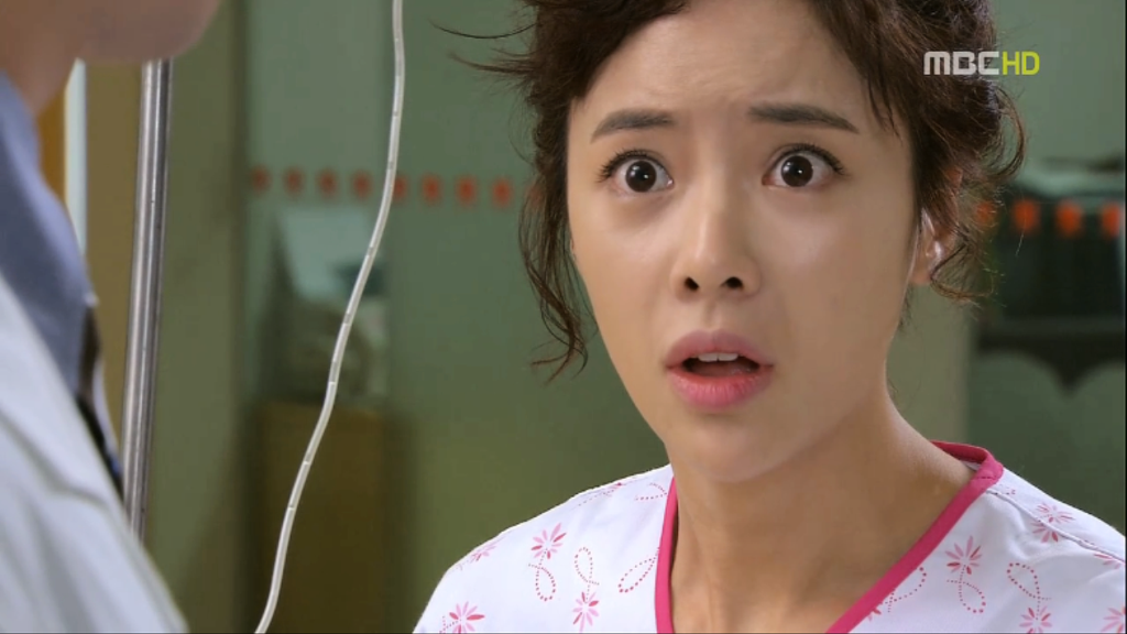 [지붕뚫고하이킥] 황정음 맹장수술한날.jpg | 인스티즈