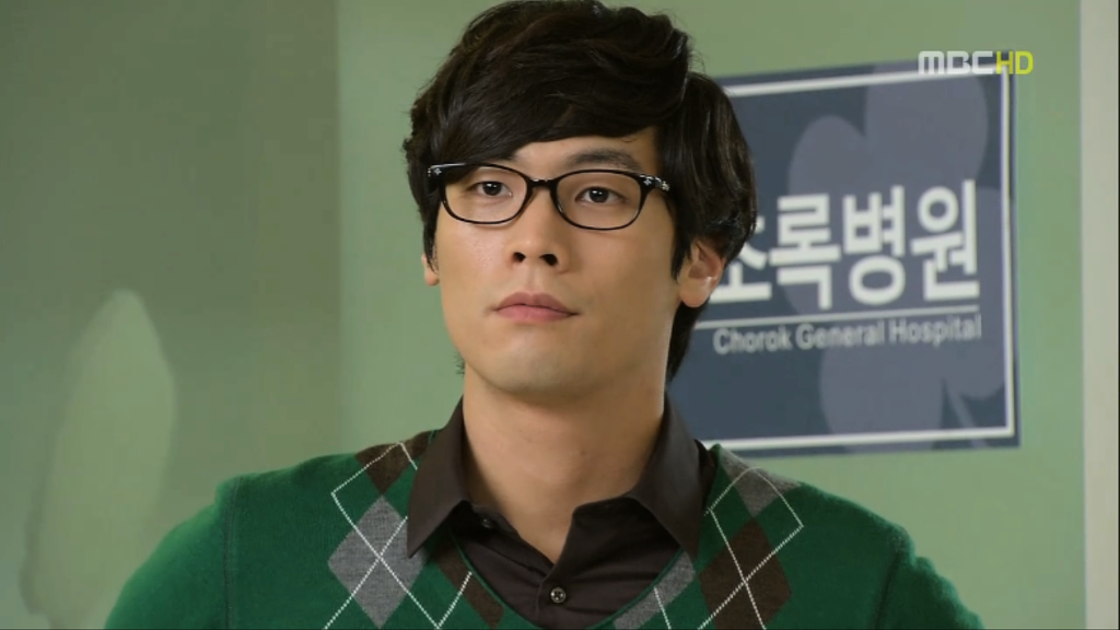 [지붕뚫고하이킥] 황정음 맹장수술한날.jpg | 인스티즈