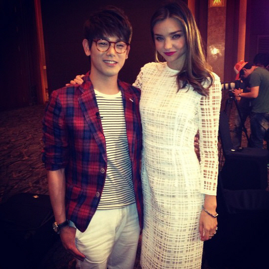 해외스타가 에릭남을 매력적으로 느낄때 반응들.jpg | 인스티즈