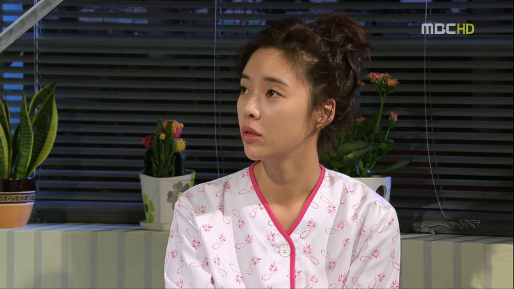 [지붕뚫고하이킥] 황정음 맹장수술한날.jpg | 인스티즈