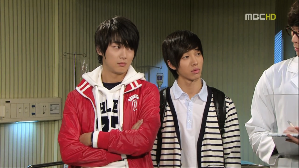 [지붕뚫고하이킥] 황정음 맹장수술한날.jpg | 인스티즈