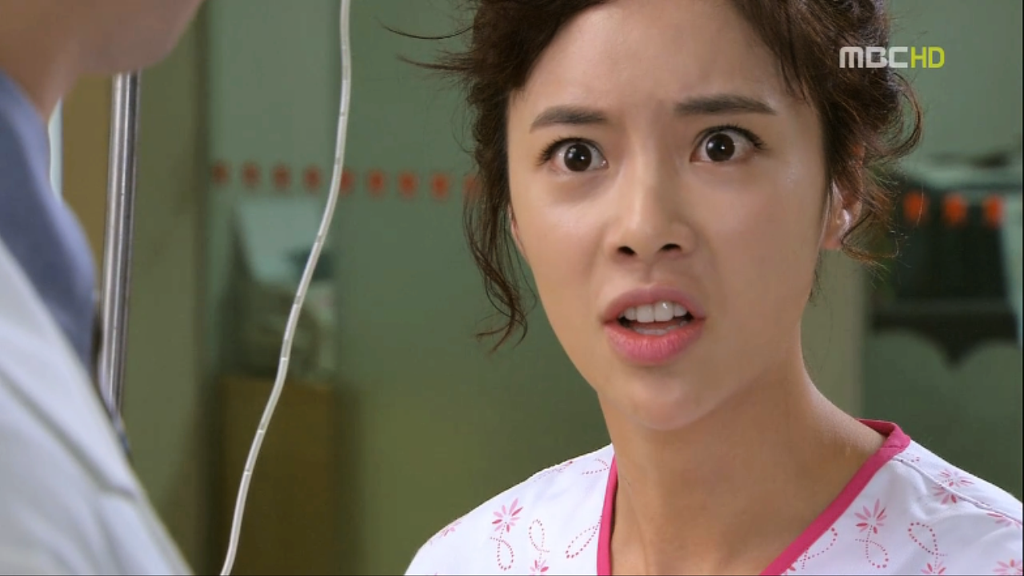 [지붕뚫고하이킥] 황정음 맹장수술한날.jpg | 인스티즈