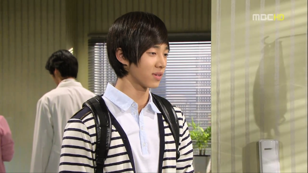 [지붕뚫고하이킥] 황정음 맹장수술한날.jpg | 인스티즈