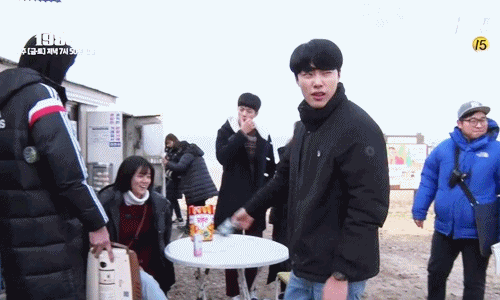 [응답하라1988메이킹] 고경표, 류혜영 뽀뽀에 '변태' 등장? | 인스티즈