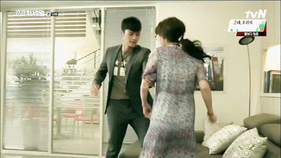 인간의 놀라운 순발력 gif | 인스티즈