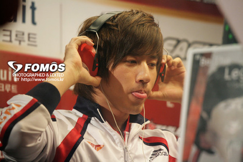 스타1 역상성 극복 최고의 게이머 이영호 vs 김택용.jpg | 인스티즈