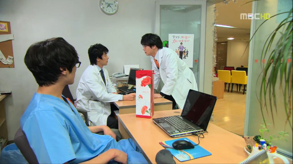 [지붕뚫고하이킥] 어이없는 일들의 연속 (feat. 빨간 목도리) | 인스티즈