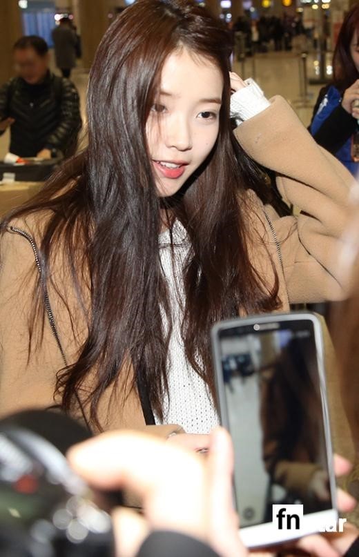 아이유를 향한 한 여초 카페의 무차별적인 악플.jpg | 인스티즈