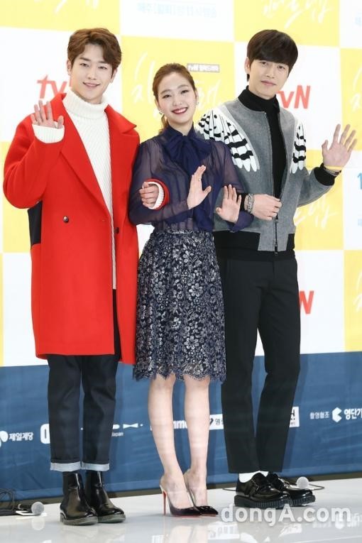 오늘자 치즈인더트랩 제작발표회 비주얼 모음.jpg | 인스티즈