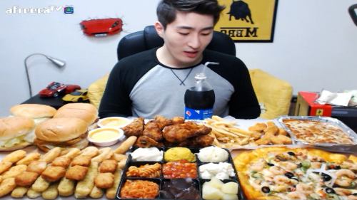 아프리카 먹방 신흥강호 ㄷㄷㄷ | 인스티즈