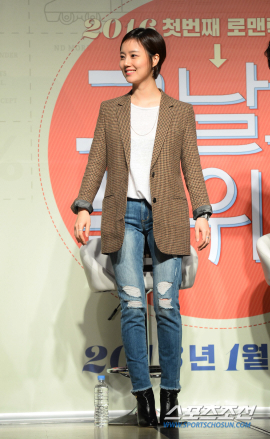 오늘자 문채원 숏컷 | 인스티즈