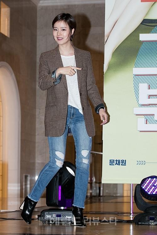 오늘자 문채원 | 인스티즈