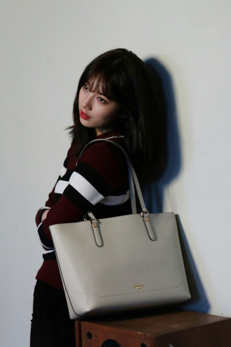 왜 b컷인지 모르겠는 수지 b컷 jpg | 인스티즈