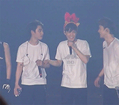 어디선가 한번쯤 본 적 있는 짤 & 팬아저짤의 비하인드스토리.gif (통합.ver) | 인스티즈